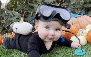 Give you kid a snorkel set